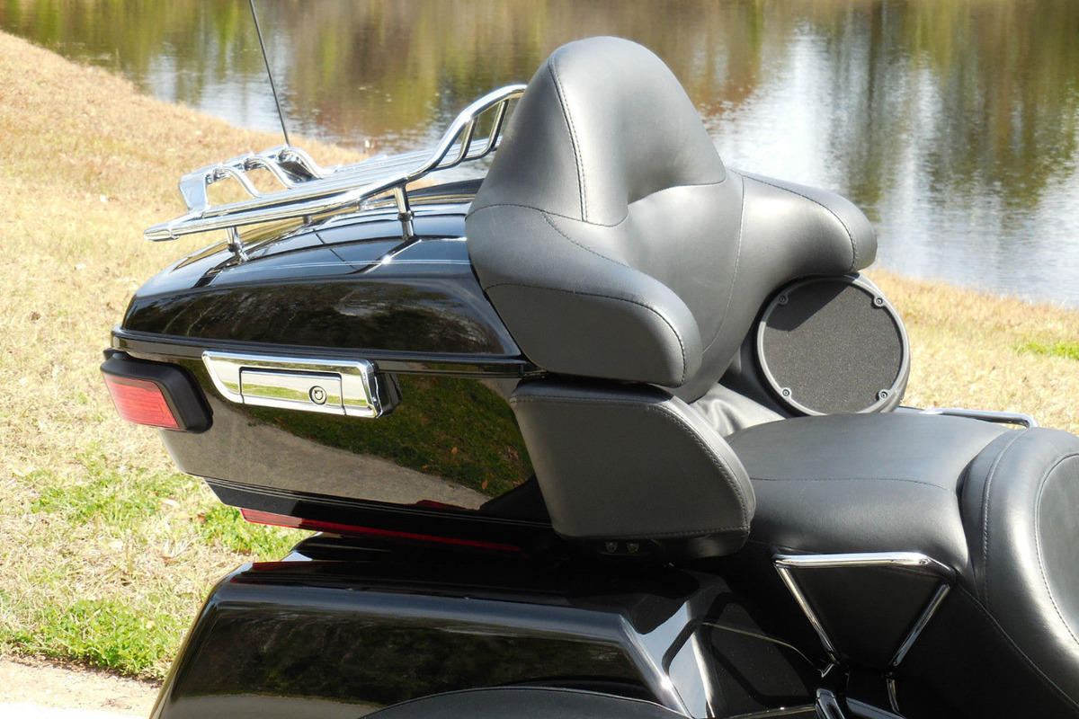 2014 Harley-Davidson Touring, 3