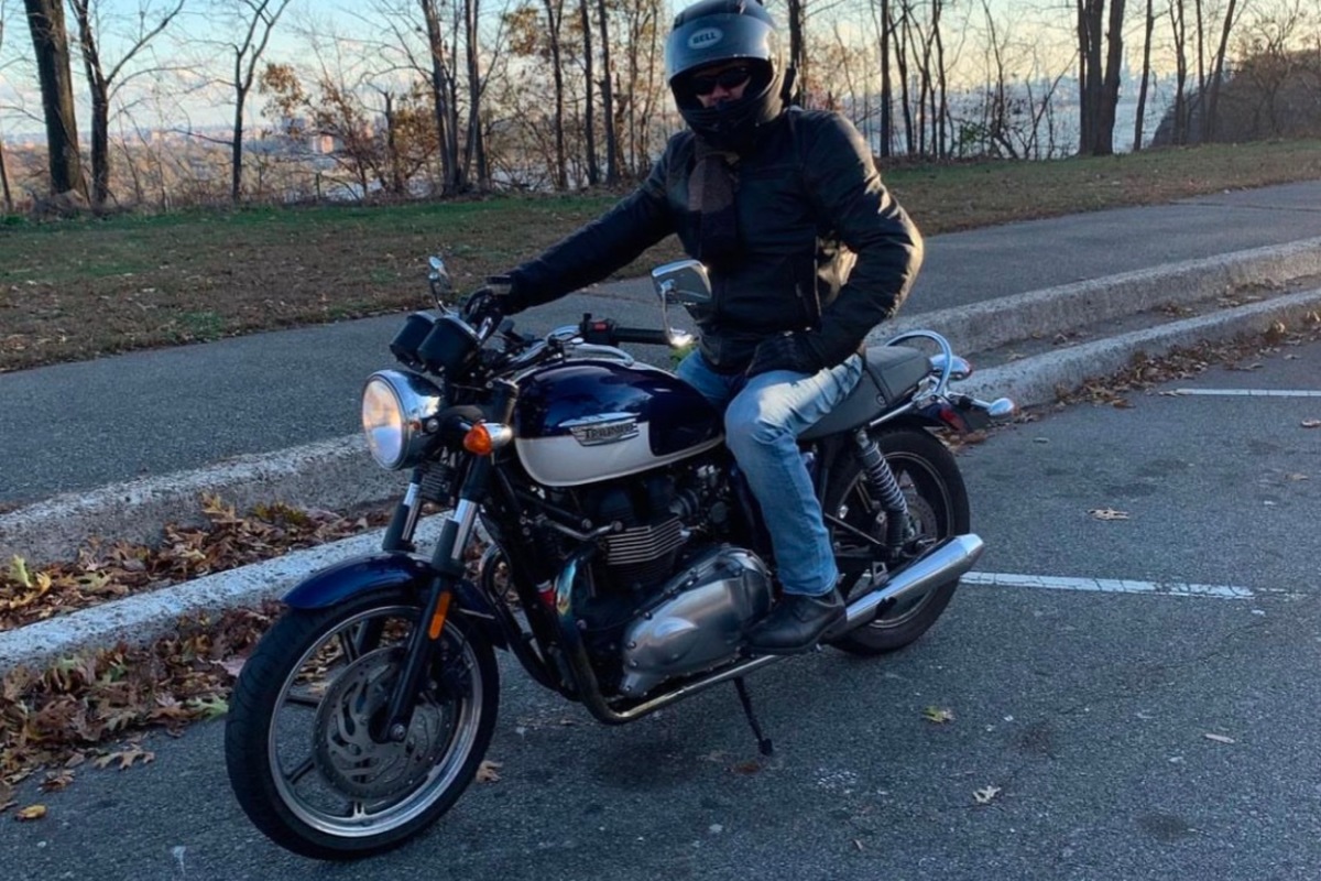 2010 Triumph Bonnevile SE, 10