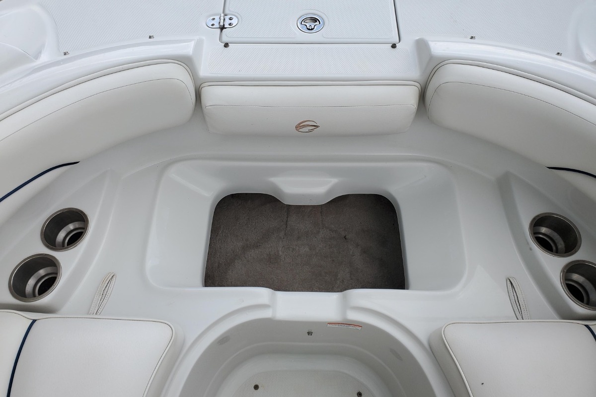 2007 Crownline 220 EX, 3