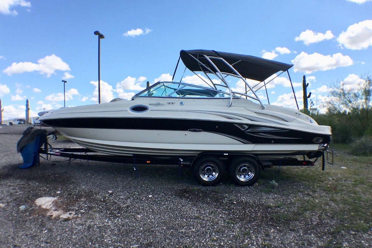 2004 Sea Ray 270 Sundeck, 4