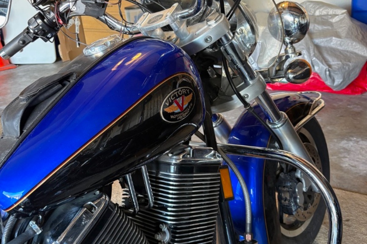 1999 Victory V92 C, 0