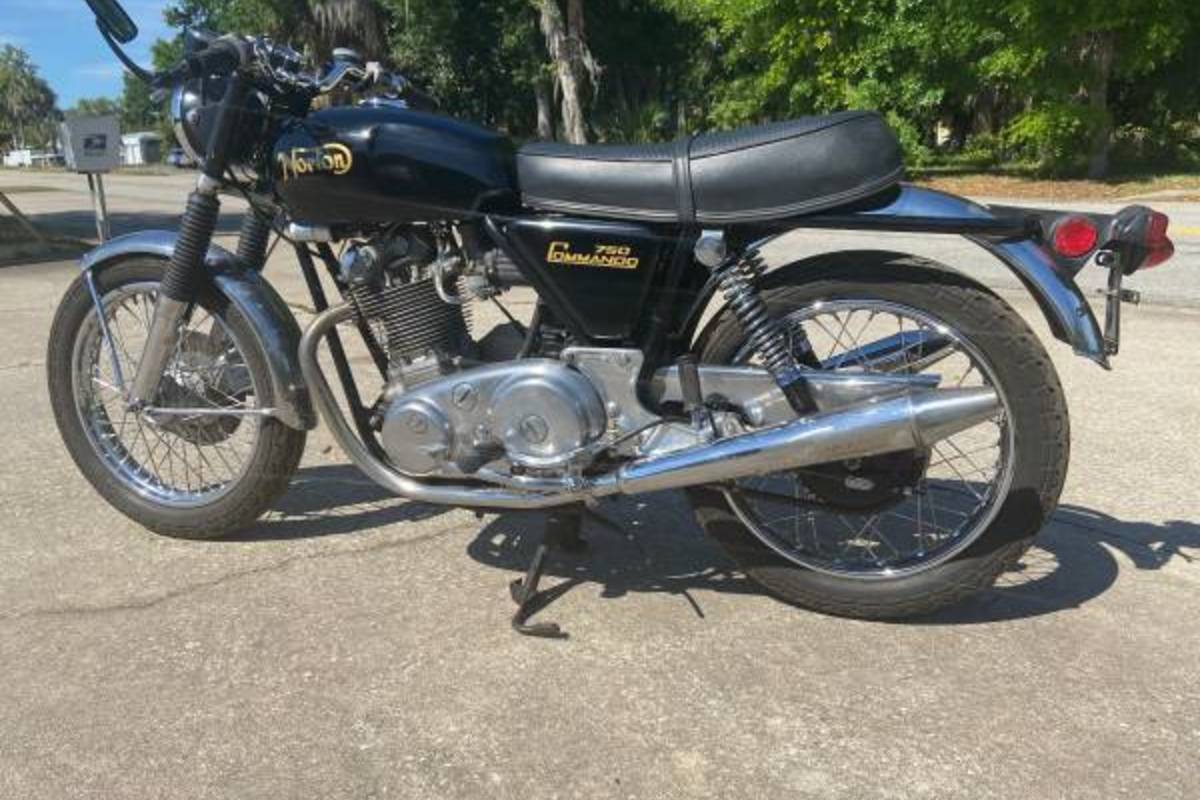 1973 Norton Motorcycles Commando, 1