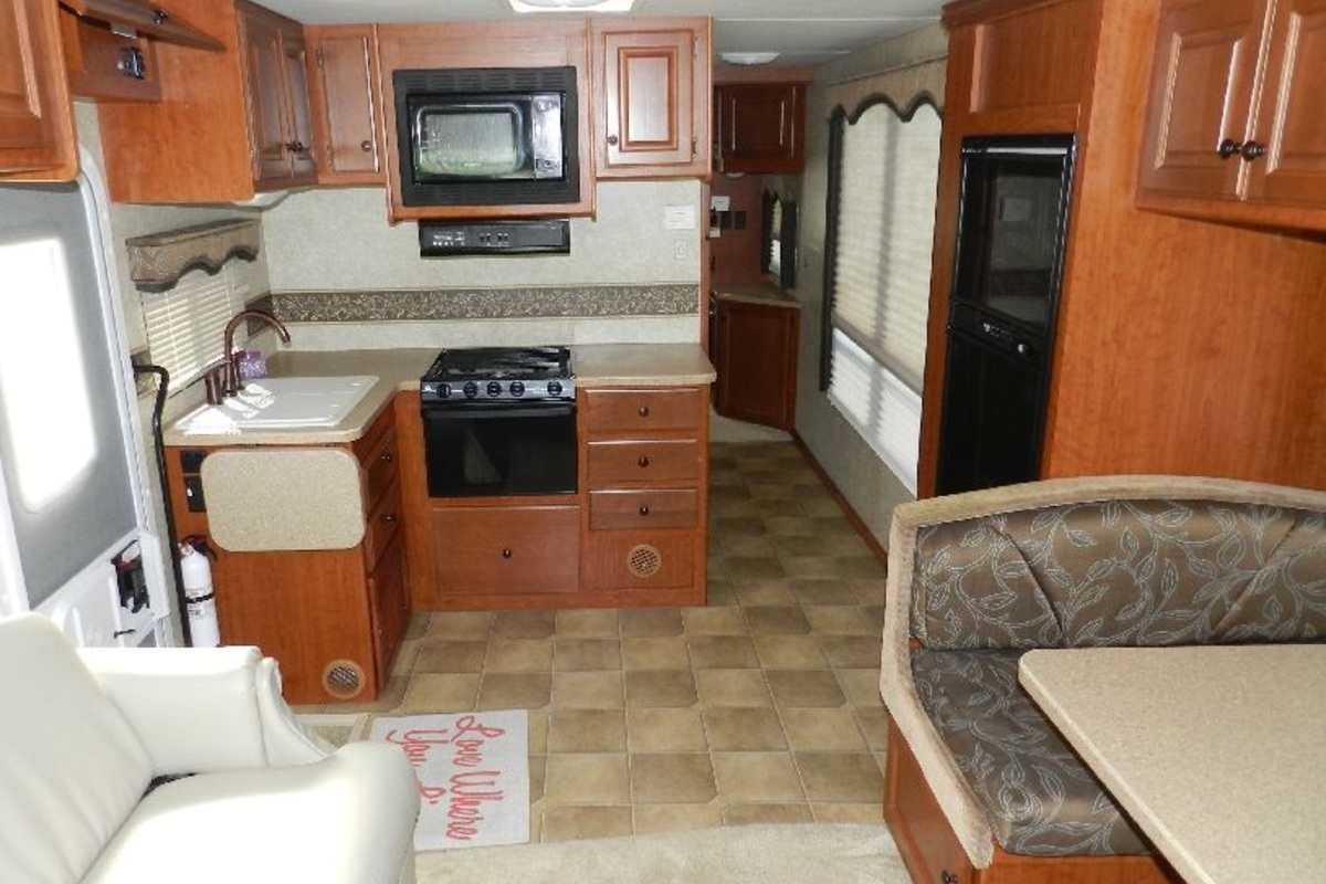 2008 Four Winds WINDSPORT 32, 20
