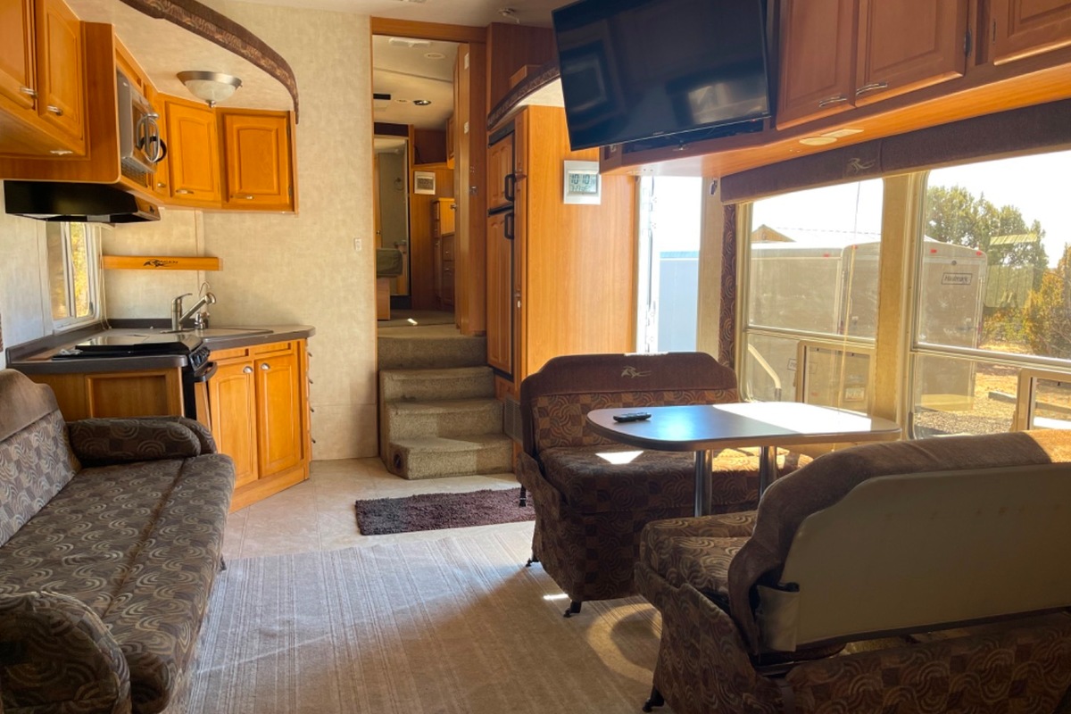 2007 Ragen Blackhawk 36-05, 5