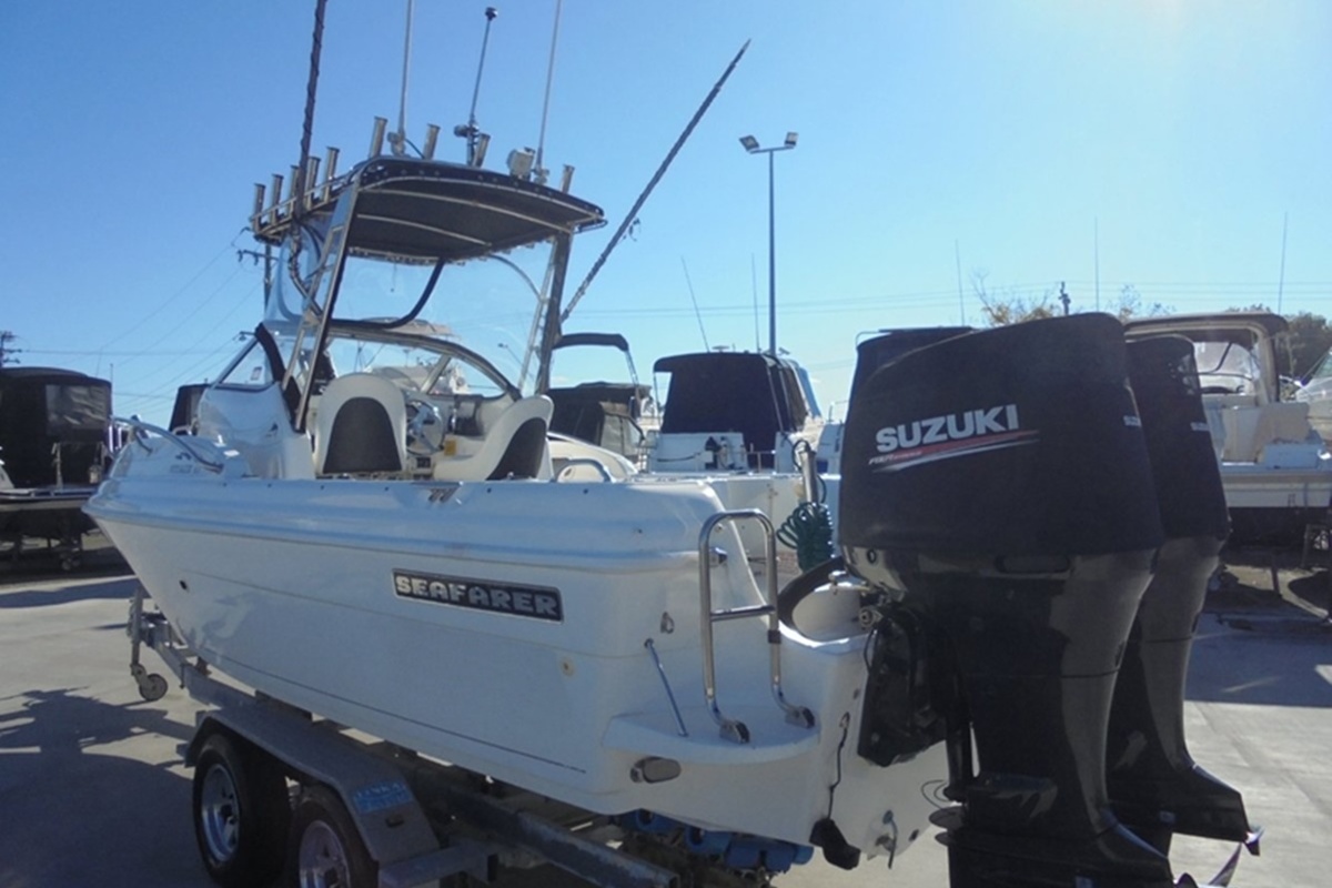 1998 Seafarer 6.8M Voyager, 4