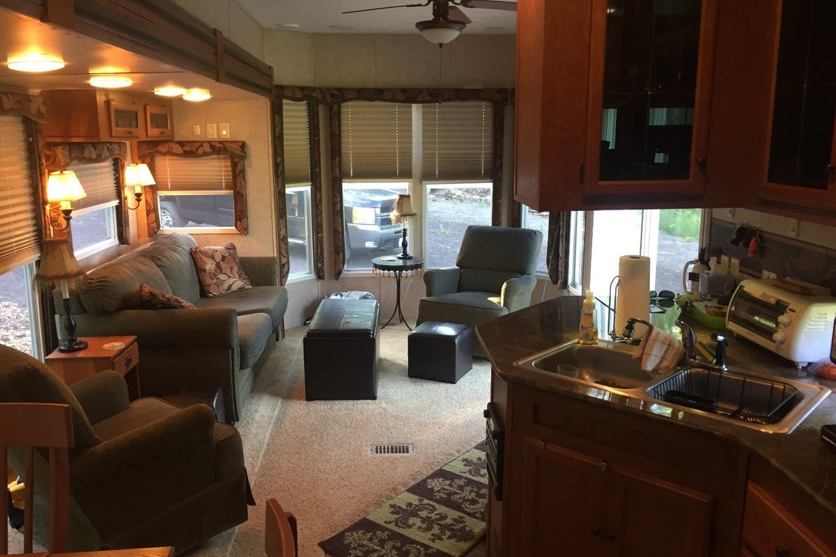 2012 Layton Homes Corp 458 - Layton, 2