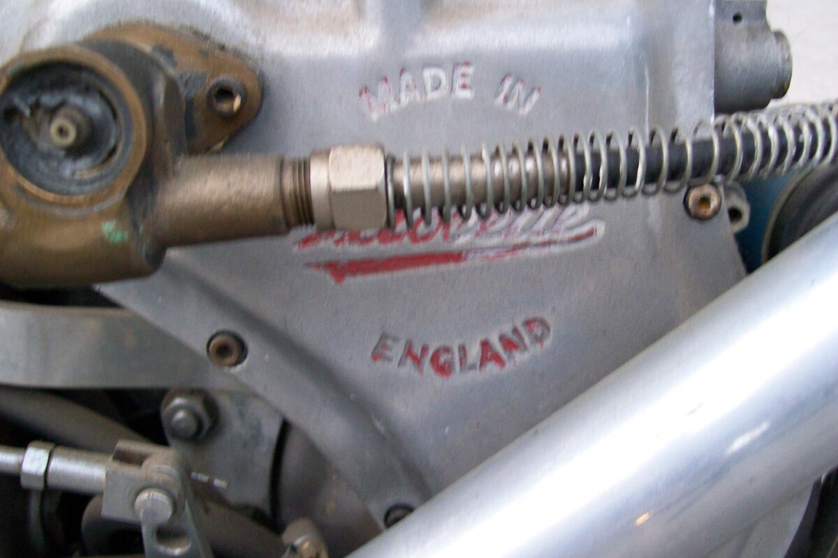 1948 Velocette MAC, 4