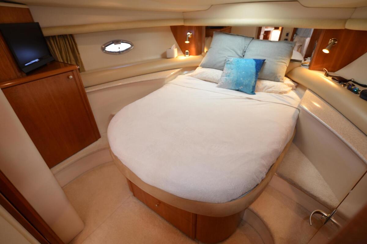 2004 Meridian Yachts 459, 31