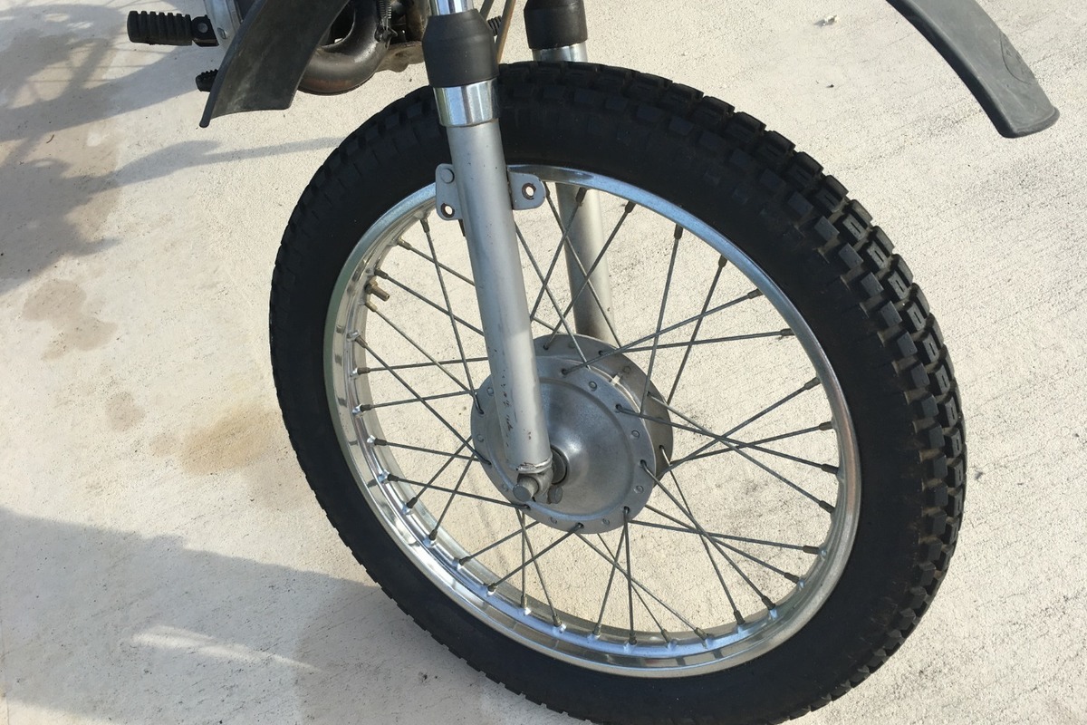 1972 Yamaha LT2, 10