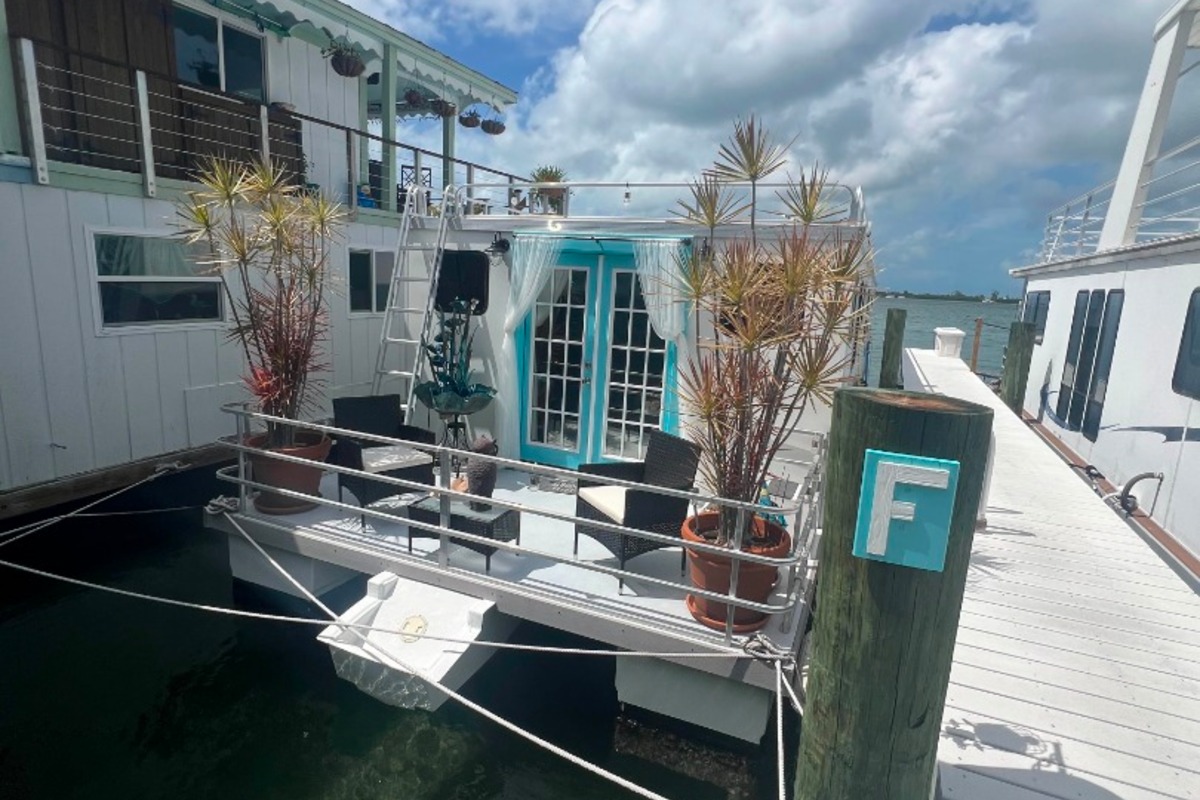 2018 Myacht Houseboats Catamaran Cruiser, 0