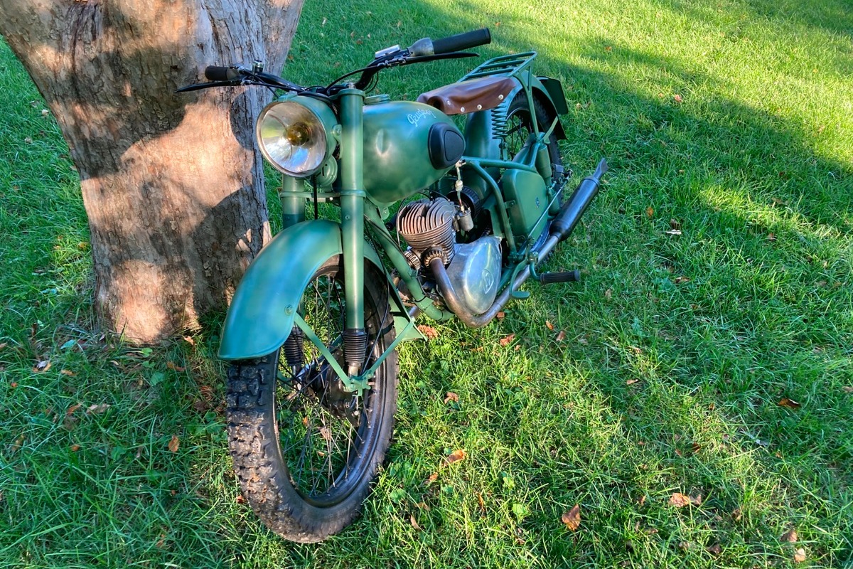 1955 Peugeot 57TC 125CC, 1