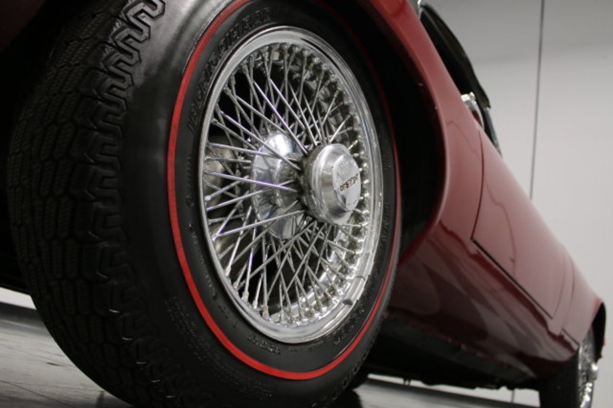 1974 Jaguar XKE, 19