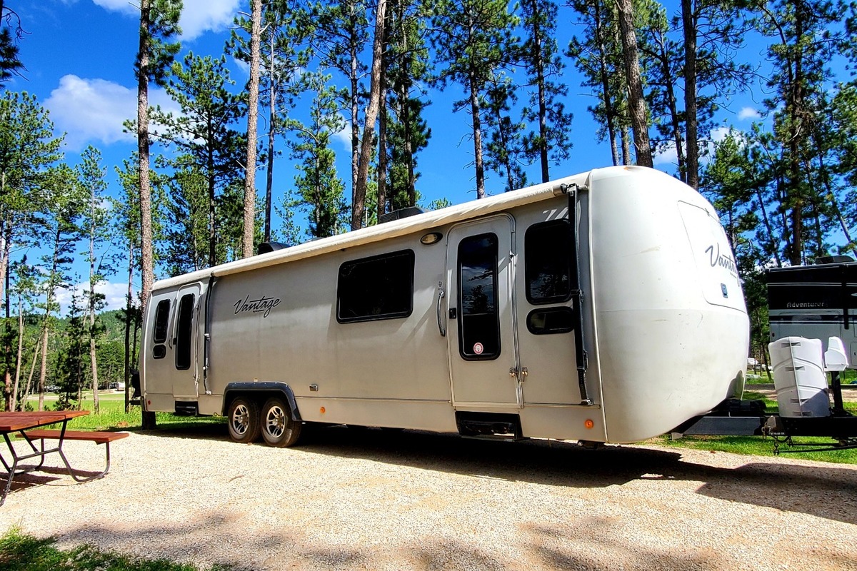 2012 Keystone Vantage 32FLS in Council Bluffs, IA