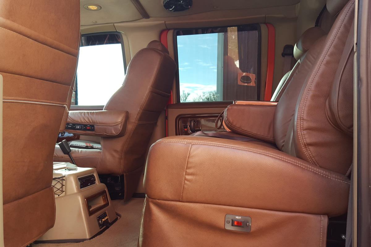 2006 Chevrolet Kodiak C4500 Kodiak C4500 Monroe Conversion 4x4 crew cab diesel, 9