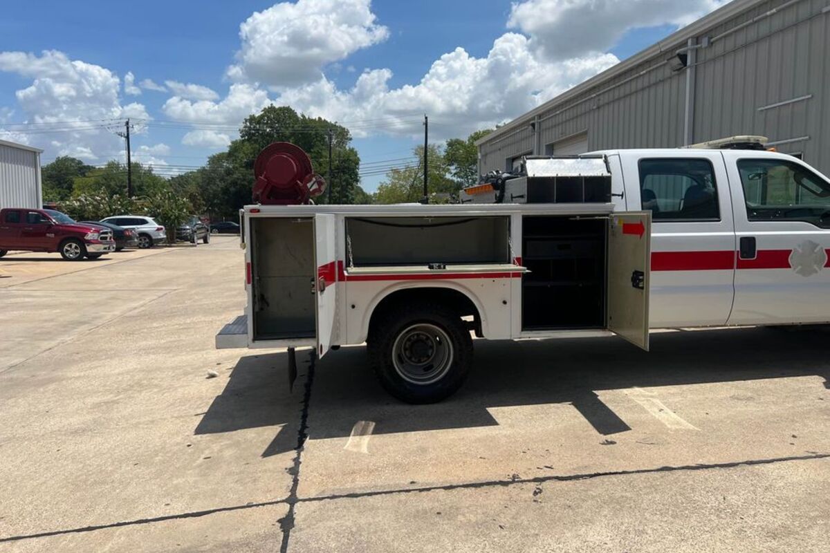 2010 Ford F-350, 1