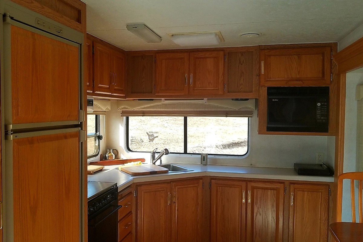 1997 Alpenlite Riviera 29 RK Limited Edition, 10
