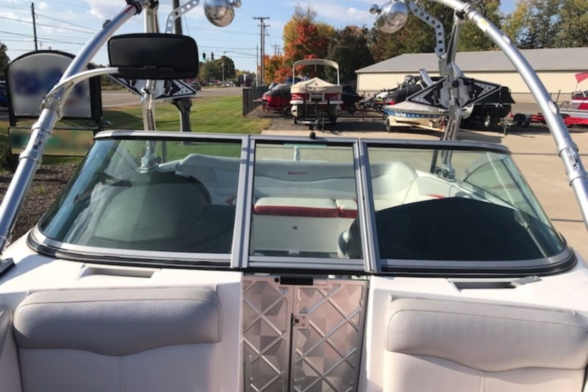 2010 MasterCraft 55804, 6