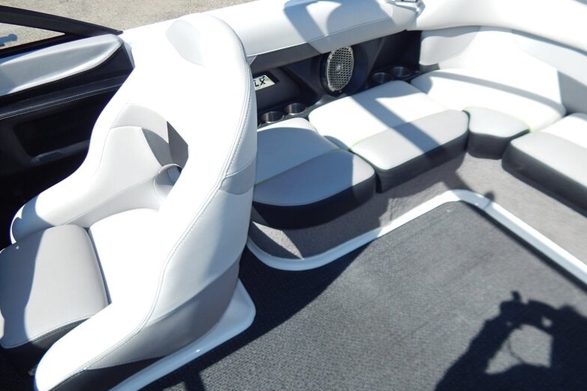 2016 Malibu Wakesetter 22 VLX, 31