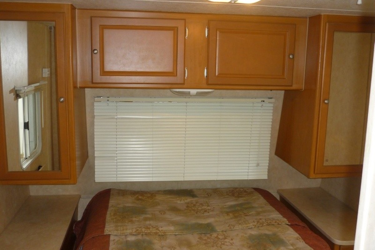 2007 Skyline 250L-T ALJO LITE, 41