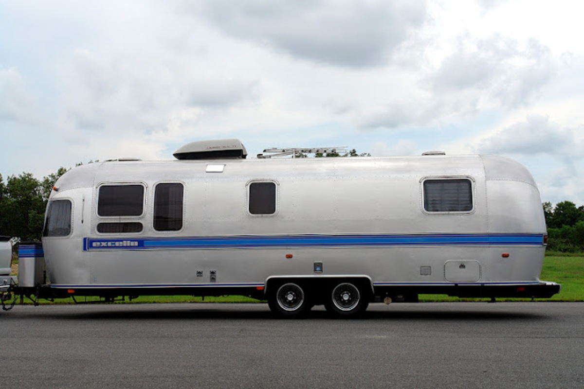 1988 AIRSTREAM Excella, 11