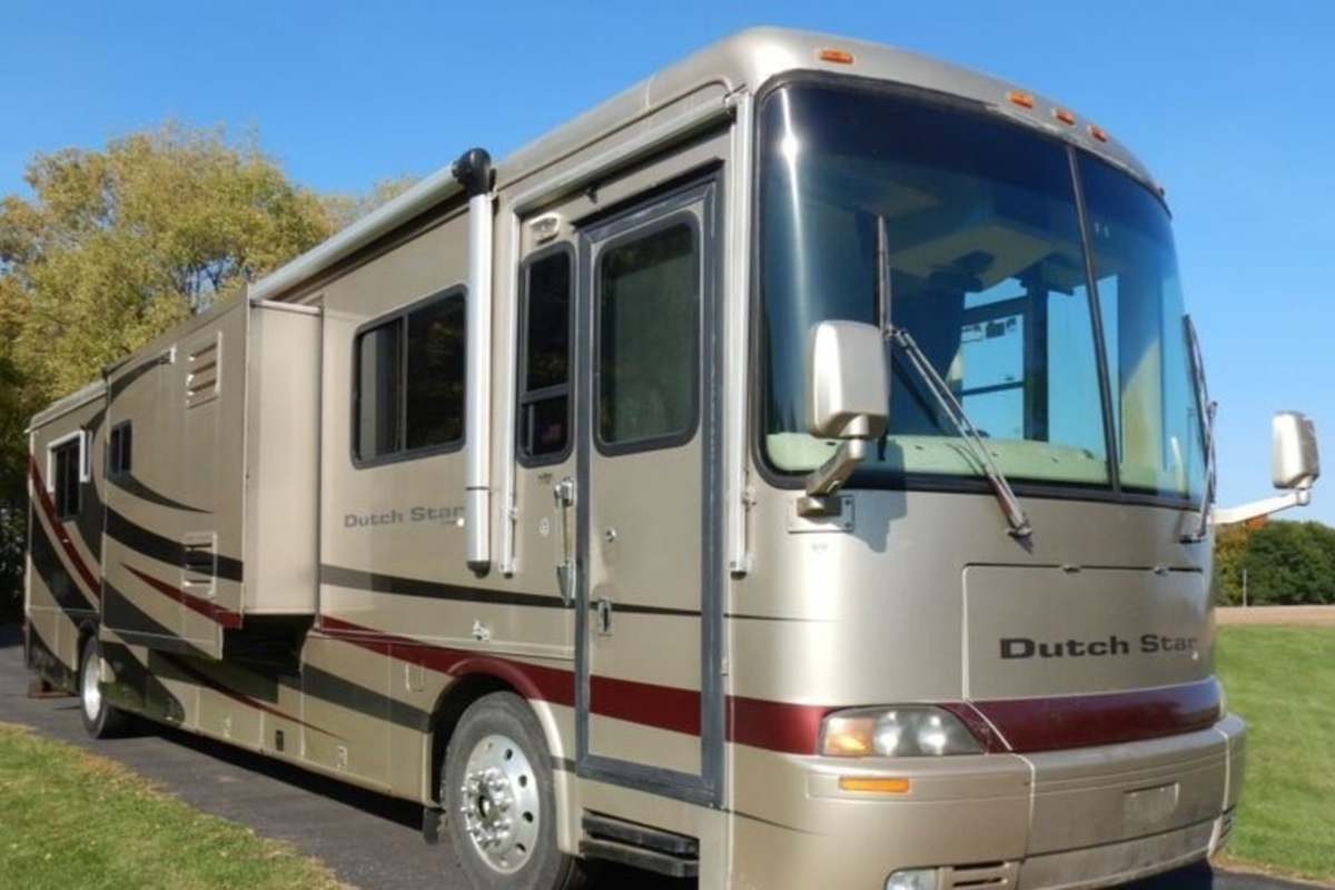 2002 Newmar Dutch Star RV, 0