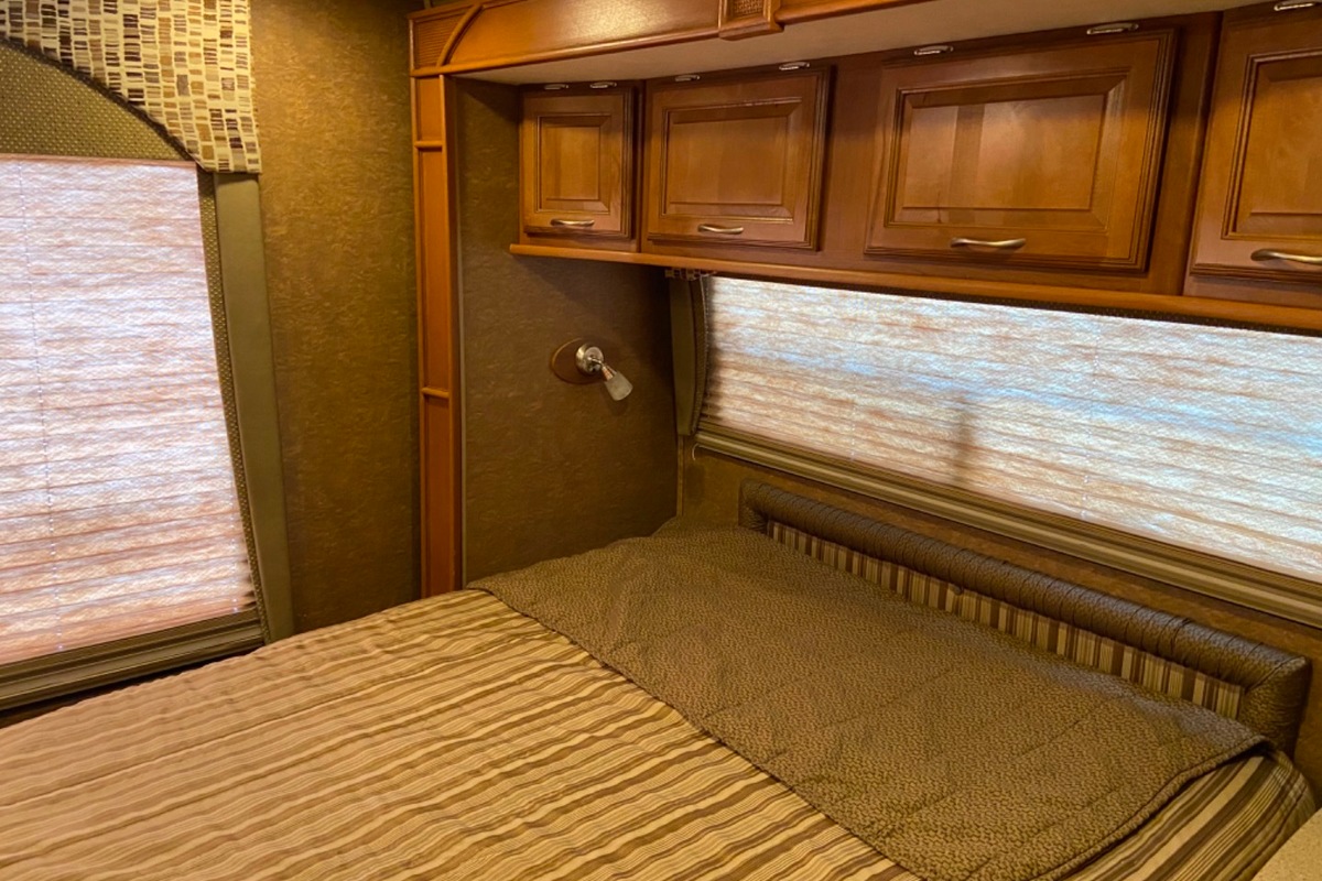 2015 Coleman Concorde 300ts in Fort Worth, TX