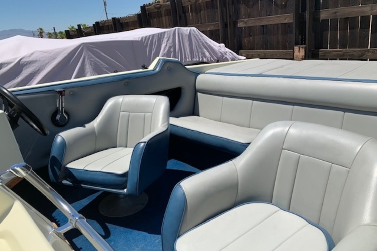1988 Seaswirl Spyder 202, 21