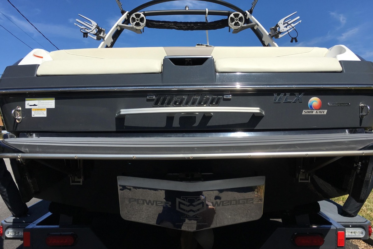 2015 Malibu Wakesetter 22 VLX, 3