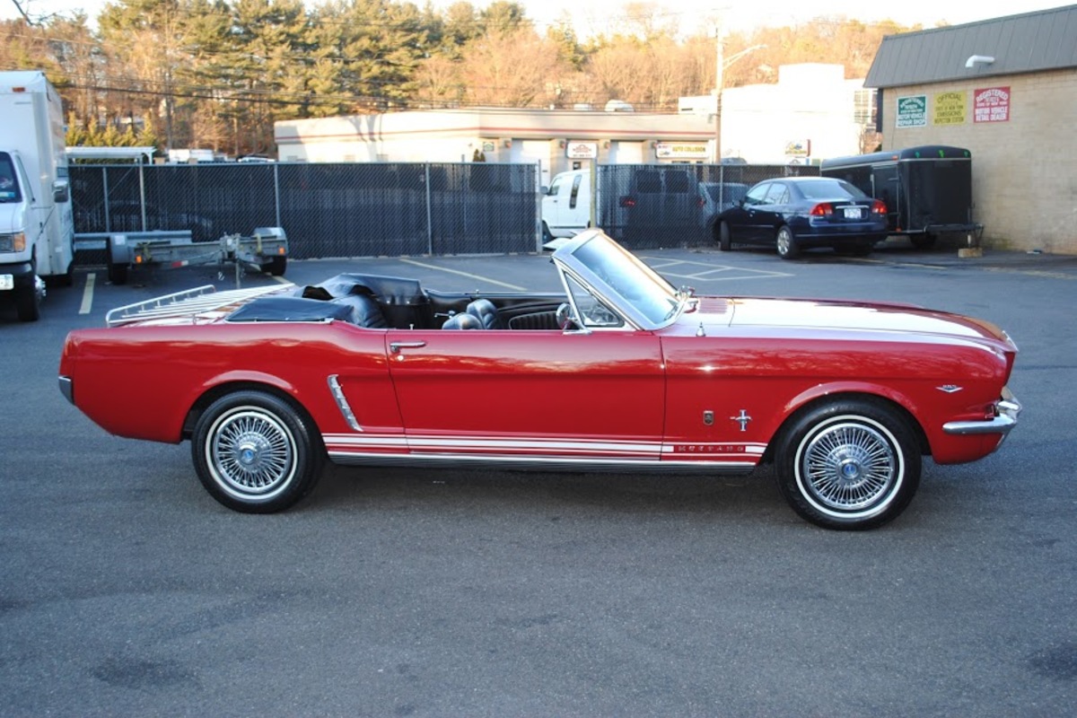 1966 Ford Mustang, 1