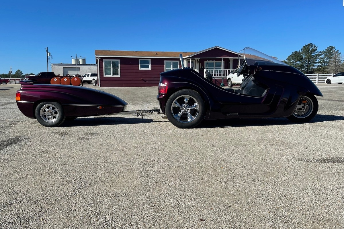 2009 Thoroughbred Motorsports Stallion, 2