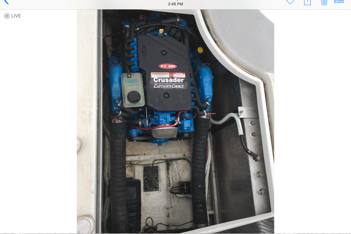 2006 Carver 36 Mariner, 11