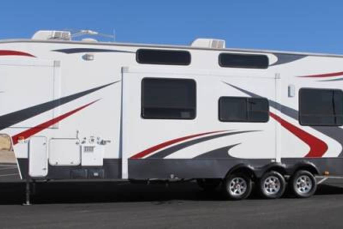 2008 Keystone FUZION FZ373, 2