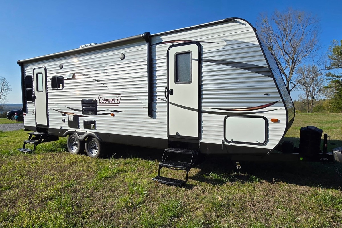 2017 Coleman CTS270RL Yukon Package & Lantern Package, 2