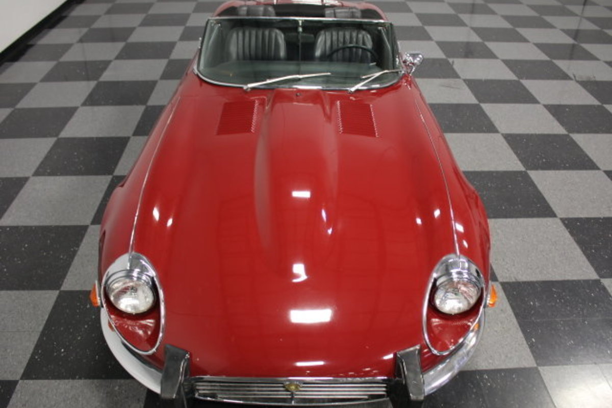 1974 Jaguar XKE, 5