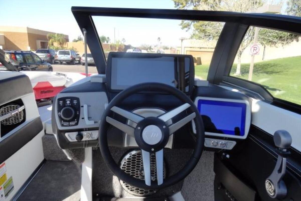 2016 Malibu Wakesetter 22 VLX, 10