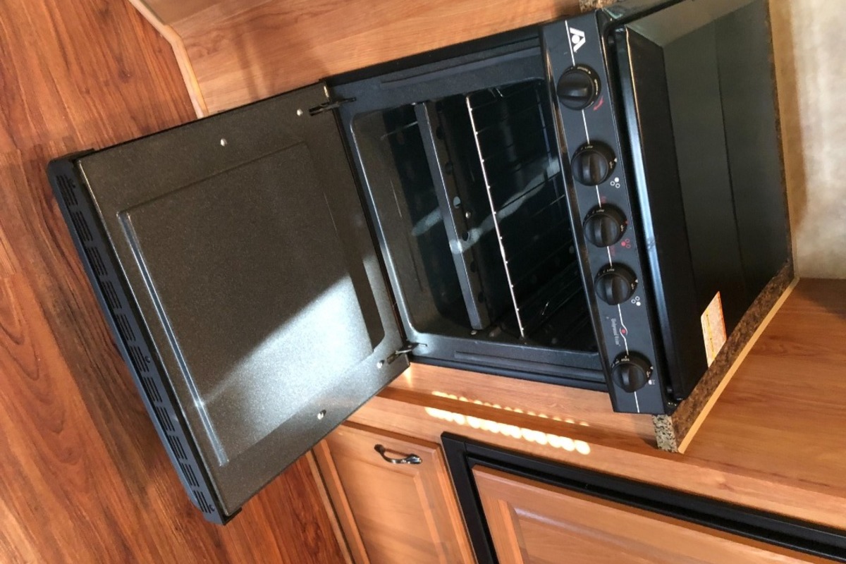 2009 Jayco Eagle 324 BHDS, 9