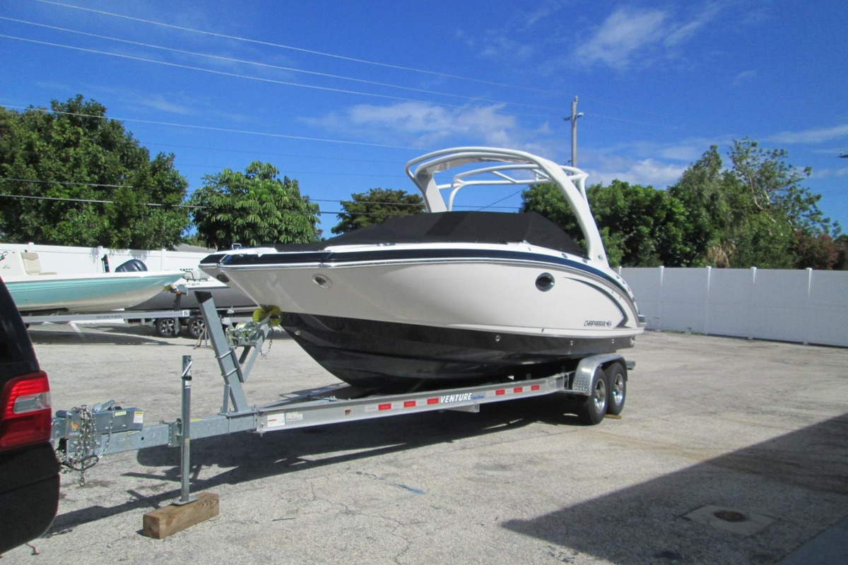 2012 Chaparral 264 Sunesta, 4