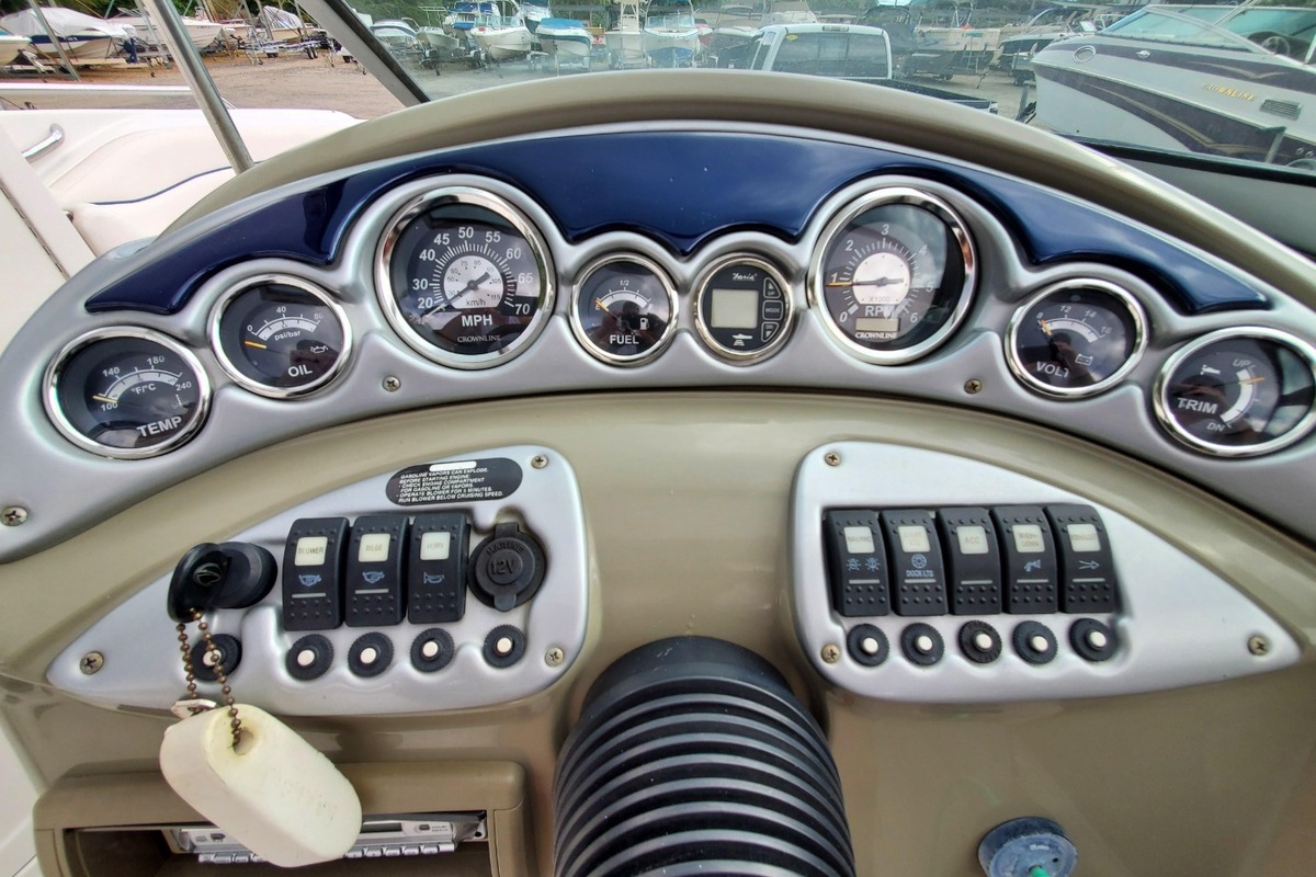 2007 Crownline 220 EX, 5