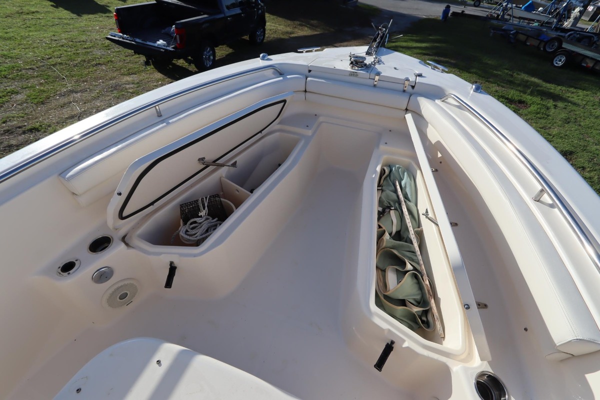 2016 Grady-White Fisherman 257, 20
