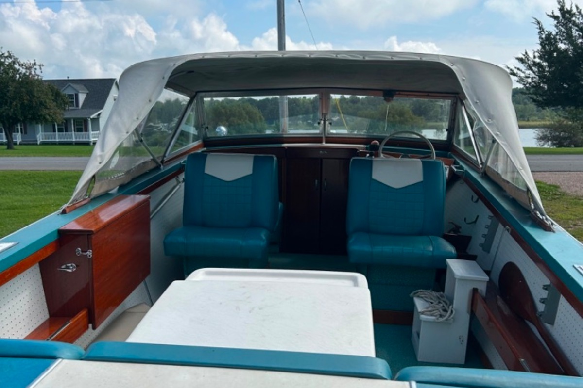 1967 Penn Yan Utility, 4