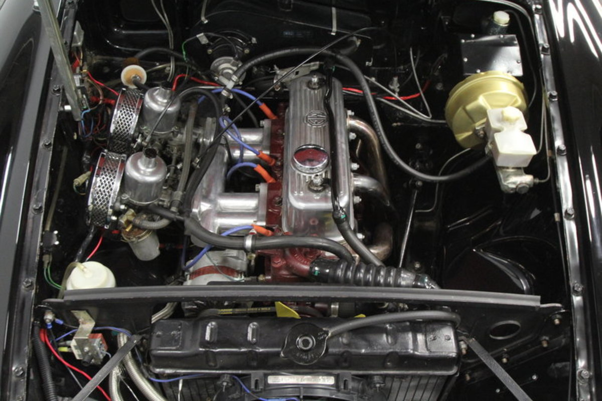1971 MG MGB, 5