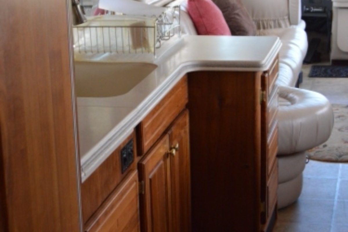 1996 Foretravel U320, 10