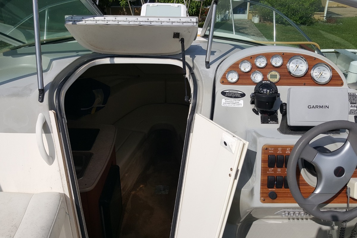 2010 Bayliner 245 sb, 7