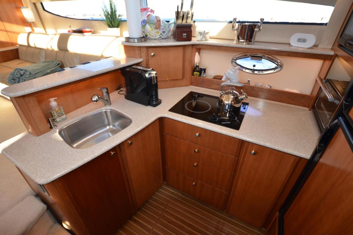 2004 Meridian Yachts 459, 23