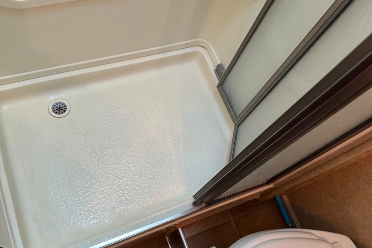 2010 Forest River Sunseeker 2600SL, 10