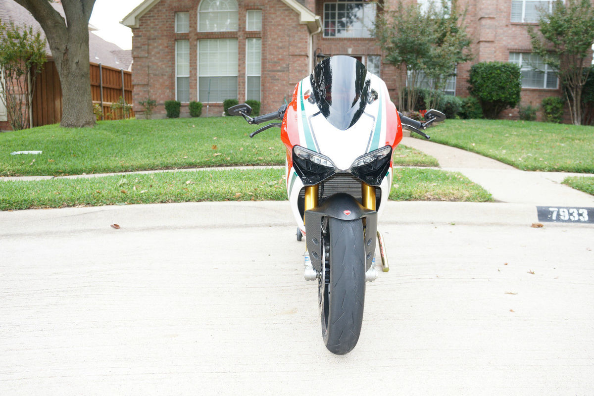2012 Ducati Panigale Tricolore, 1