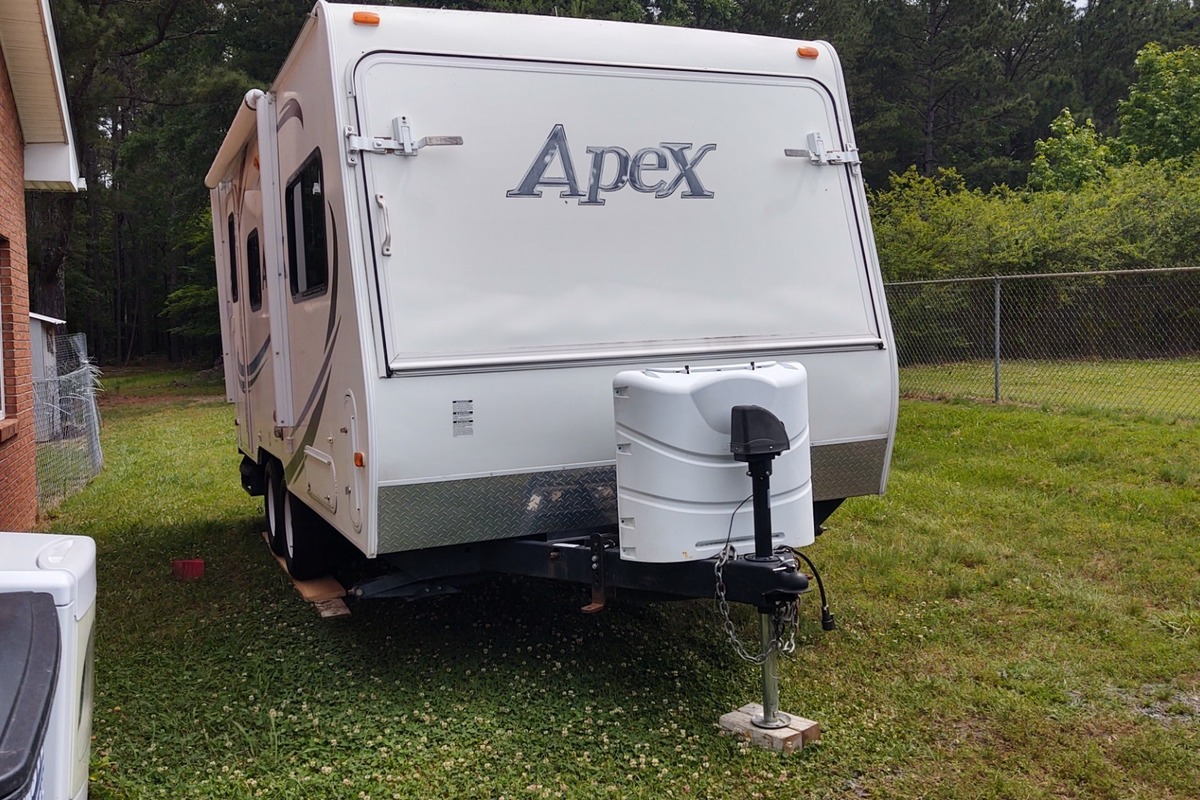 2012 Coachman Apex 16RBX, 1
