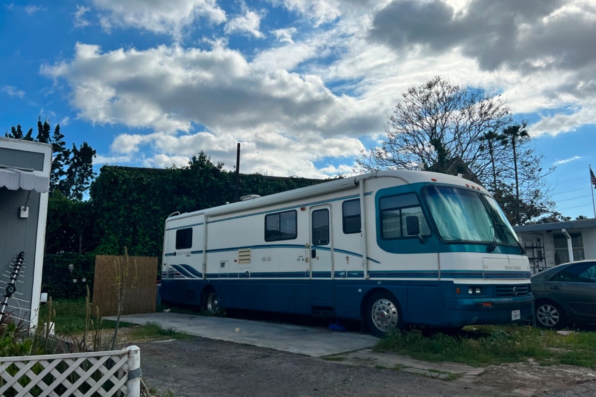 1996 Holliday rambler Endeavor, 3