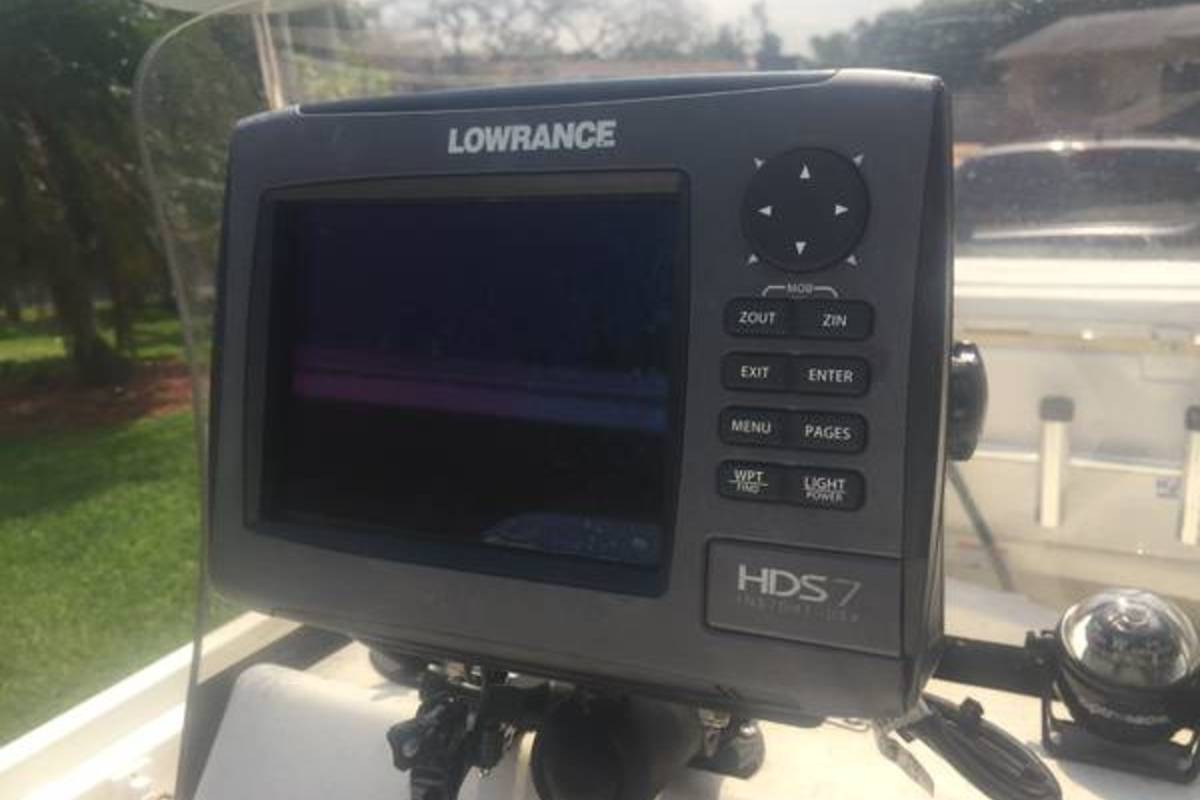 2013 Mako Boats 17 Pro Skiff, 10