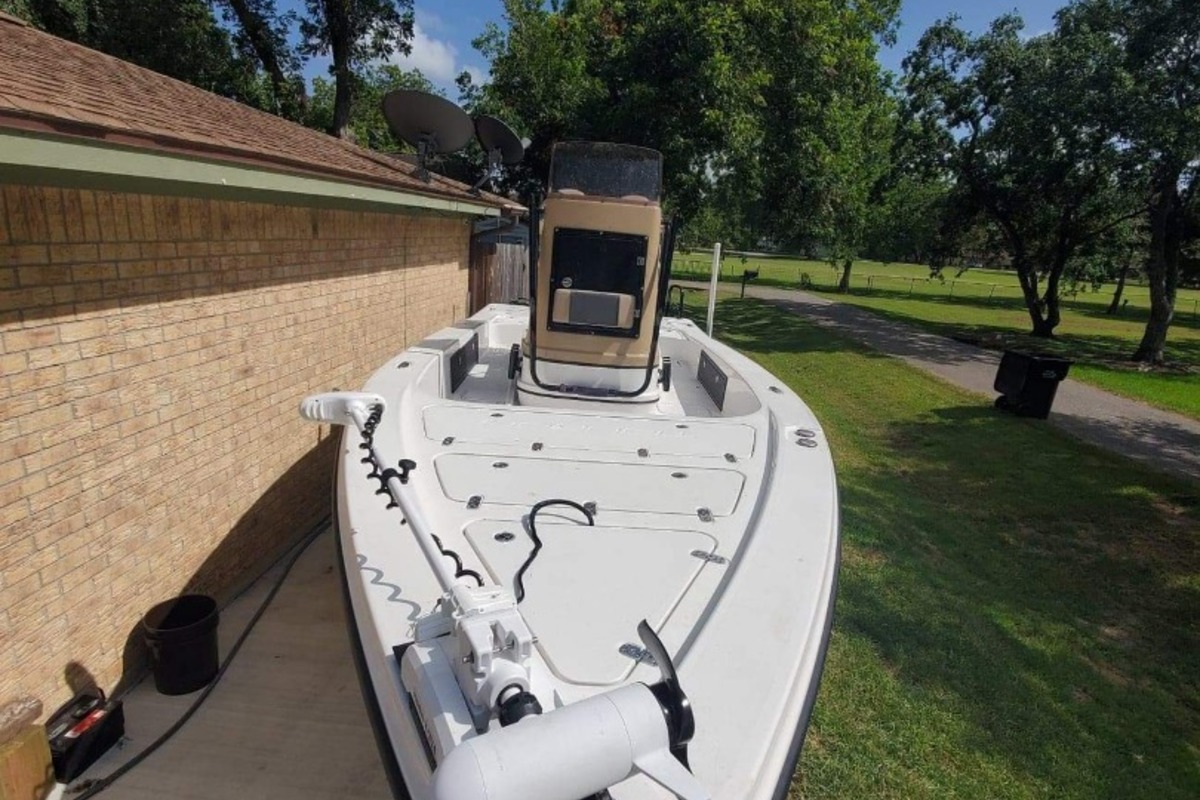 2019 Tiburon ZX-25, 21